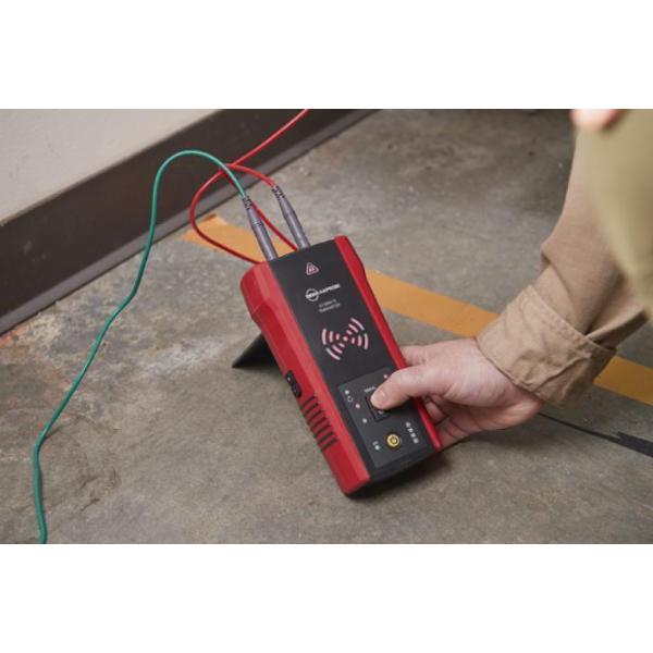 fluke-at-8020-eur-5088785--5